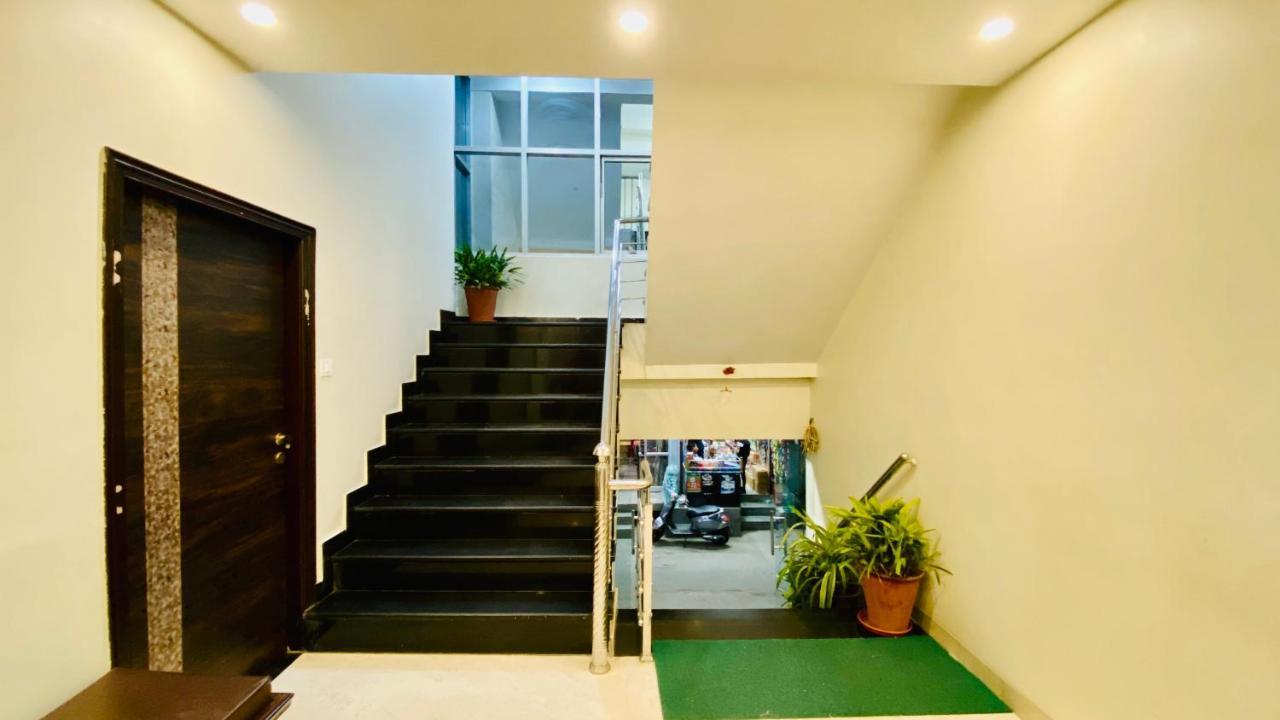 Hotel Pulse Inn Near Railway Station 자이푸르 외부 사진